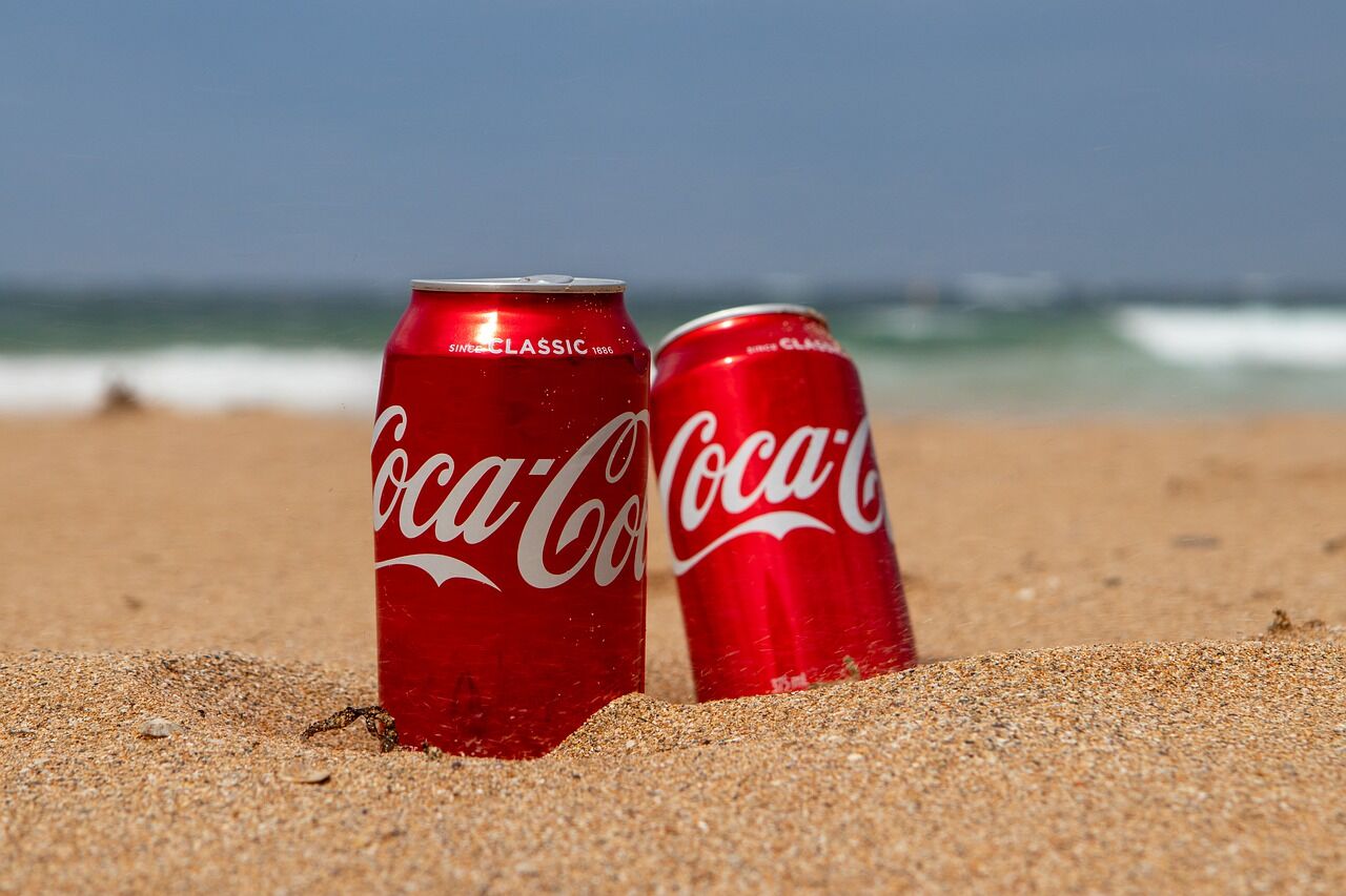 Кока-кола: коли напій з'явився в Україні