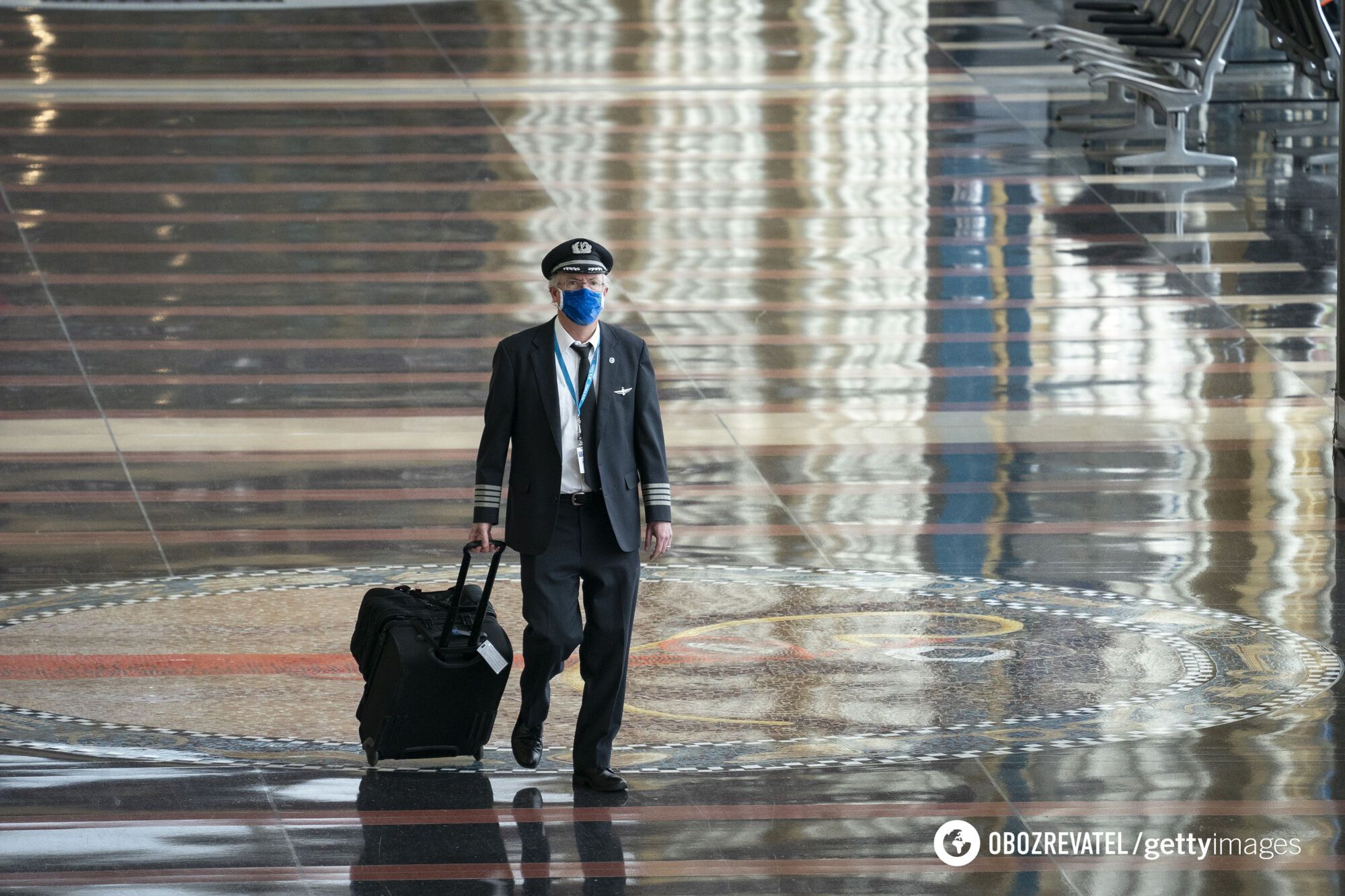Аэропорты внутри Украины заработают не ранее июля