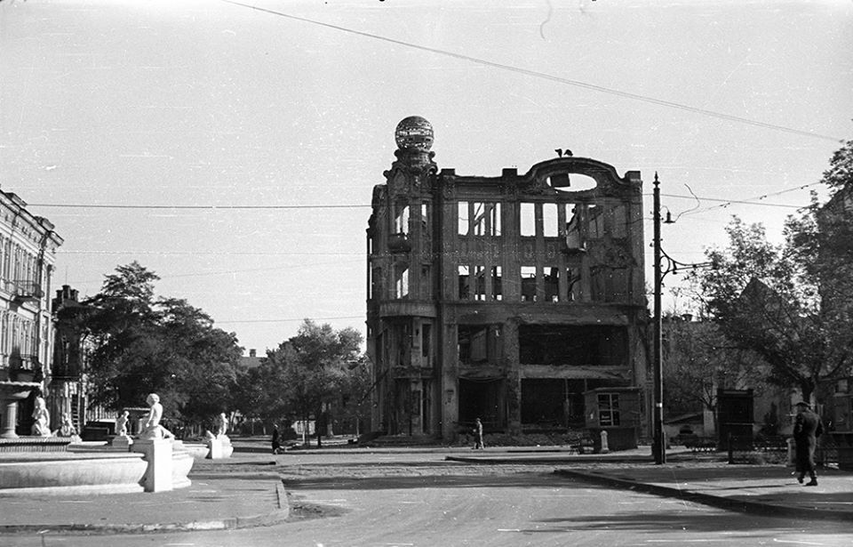 25 октября 1943 года Днепропетровск был освобожден