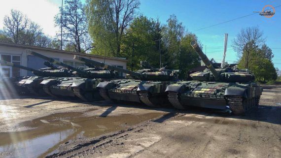 ЛБТЗ передав ЗСУ шість модернізованих танків