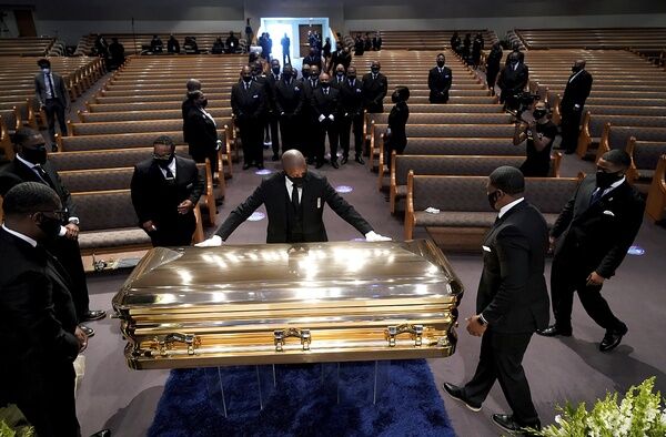 Похороны Джорджа Флойда в США