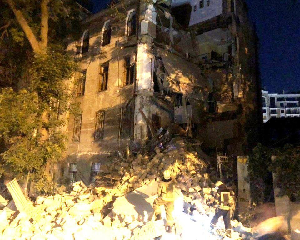 В Одессе ночью обвалился жилой дом