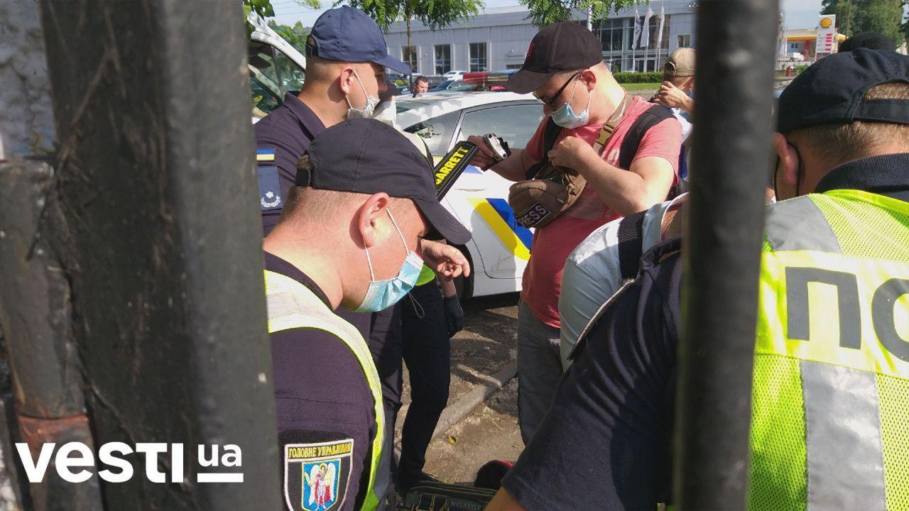 Суд над Стерненко в Киеве