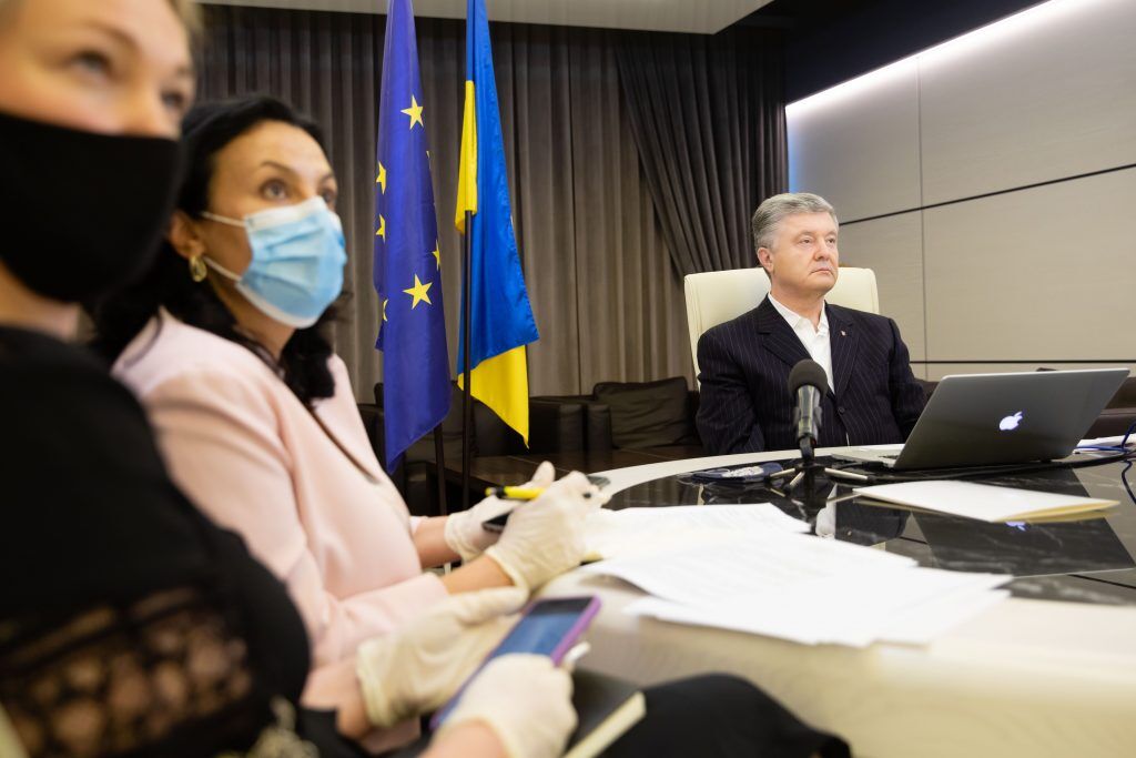 Порошенко принял участие во встрече лидеров Европейской народной партии