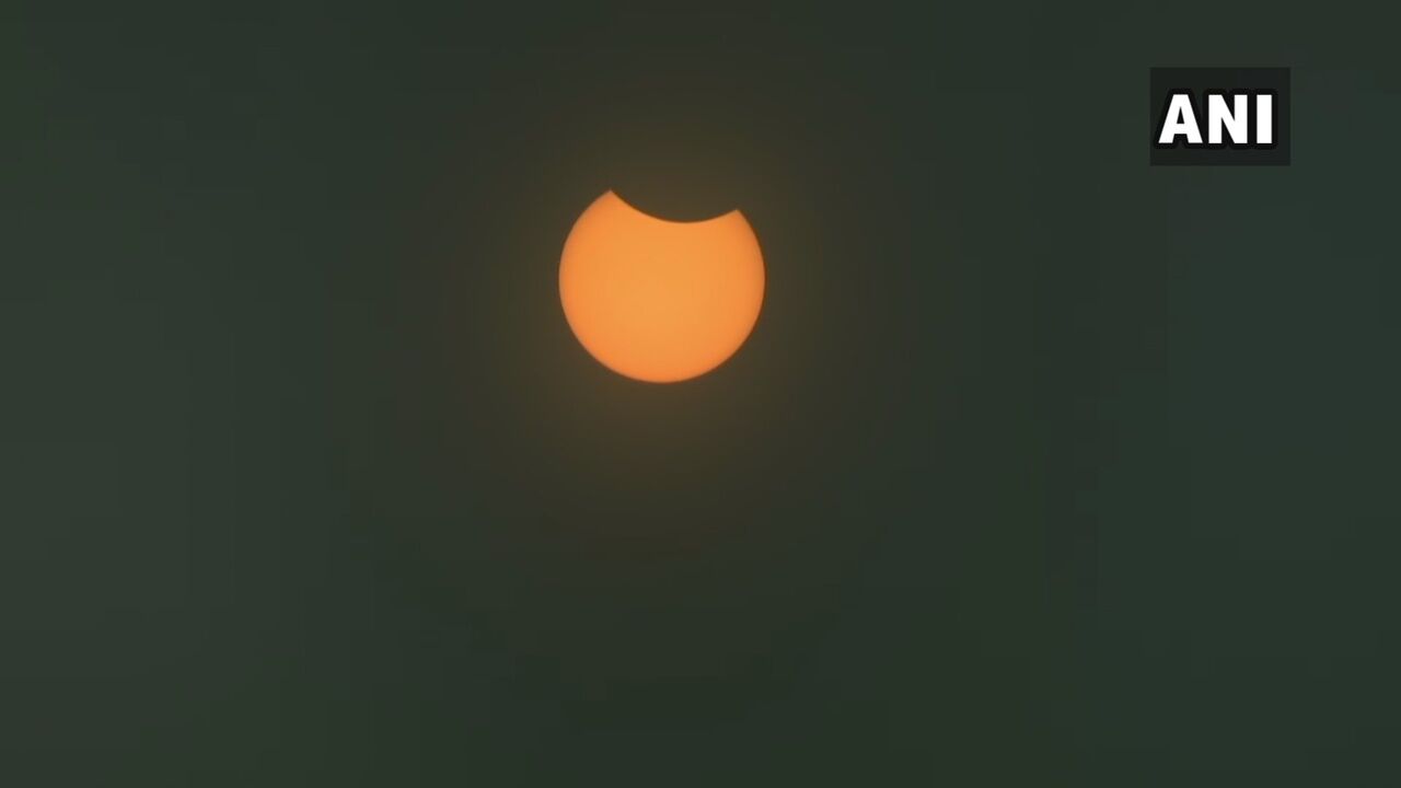 Кільцеве сонячне затемнення