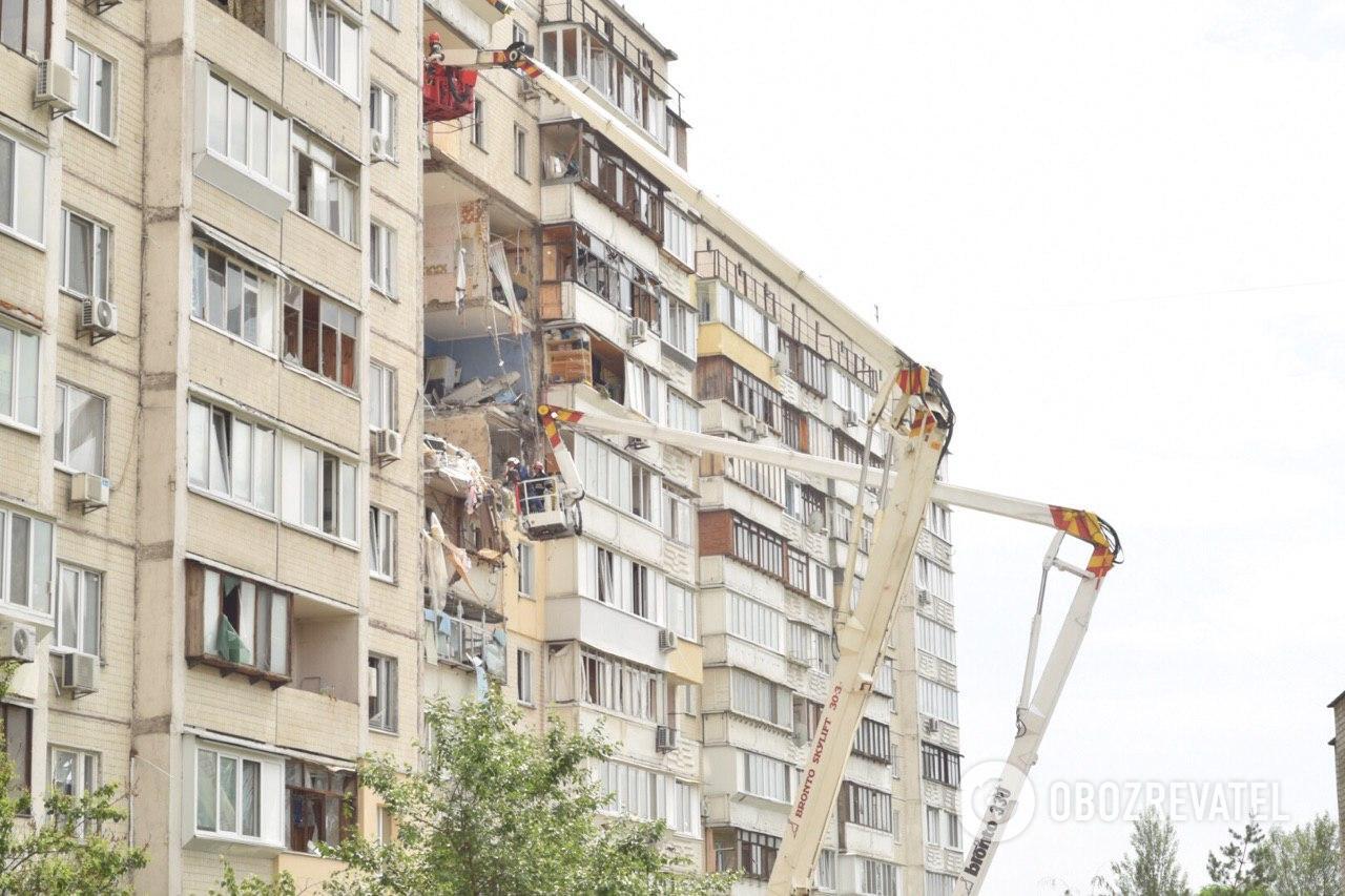 Спасатели предупреждают об угрозе обрушения здания