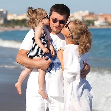 Харламов и Асмус с дочкой Настей