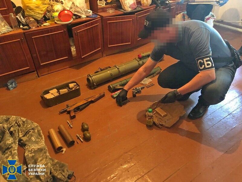 СБУ обнаружила арсенал оружия в Кривом Роге