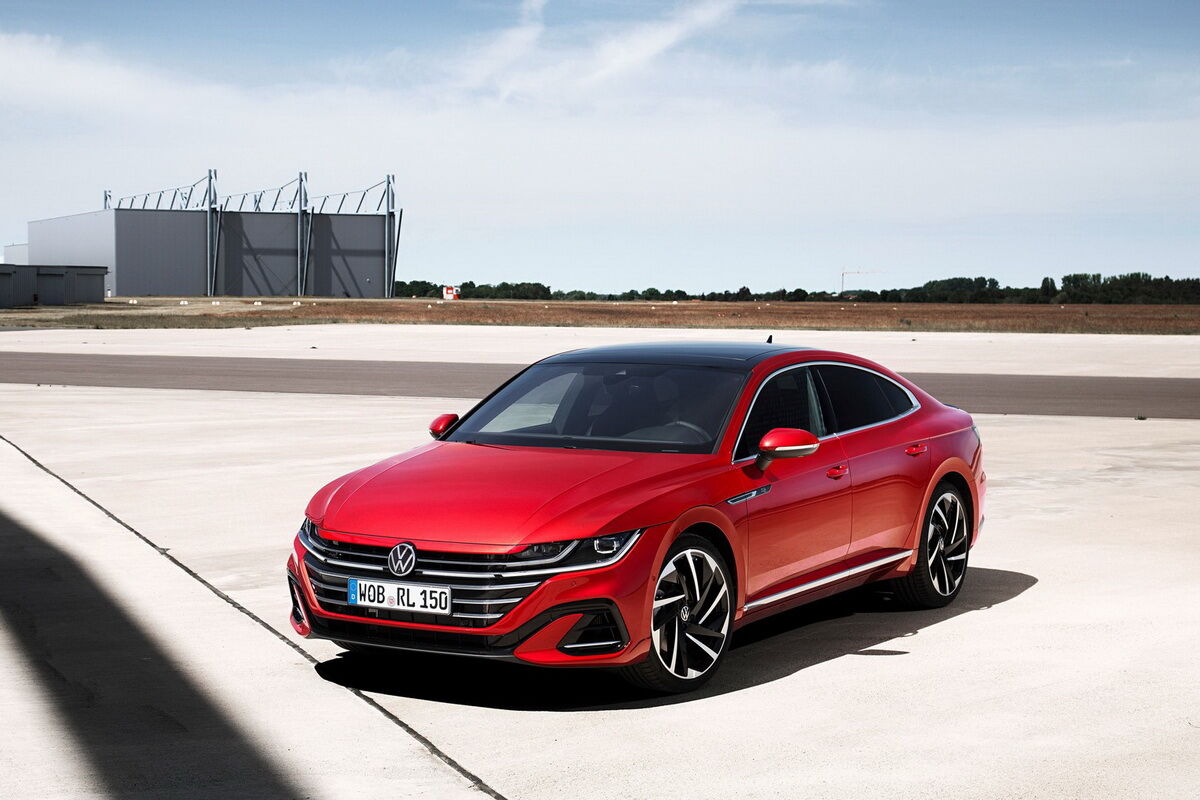 2021 Volkswagen Arteon R-Line.