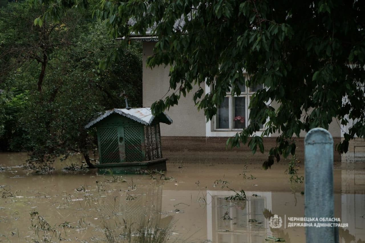 Жителей пришлось эвакуировать из затопленных сел