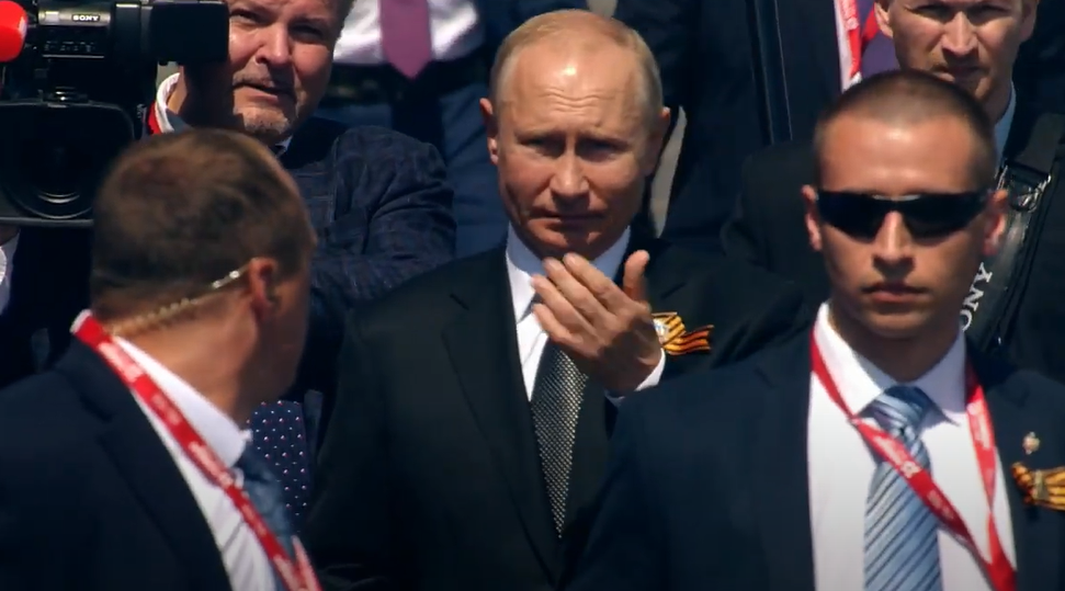 Путин после парада