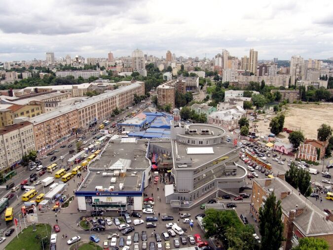 Станция метро "Лукьяновская" в Киеве