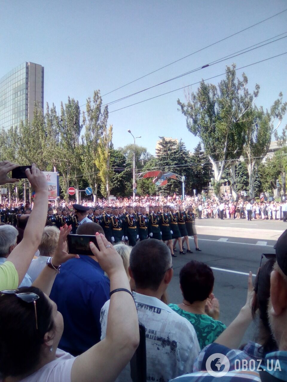 Чумной парад. Фоторепортаж из оккупированного Донецка