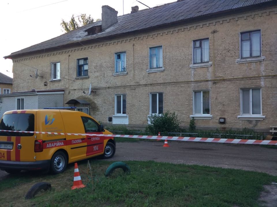 На Киевщине обрушилась крыша жилого дома
