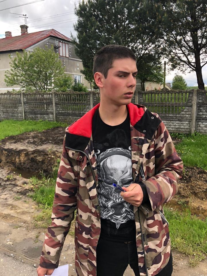 На Львовщине из-за конфликта с сельским головой экс-боец НГУ оказался в больнице