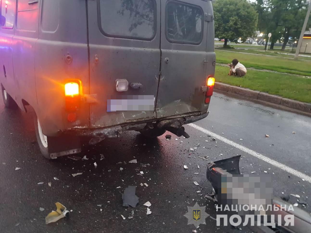 В Харькове при странных обстоятельствах произошло смертельное ДТП. Фото