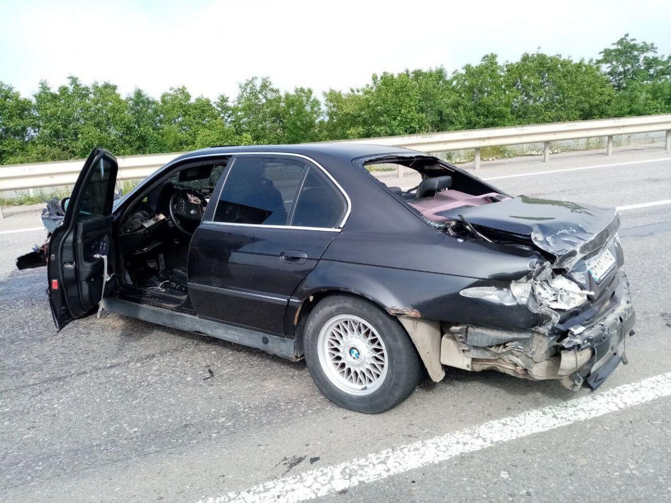 Під Одесою трапилася смертельна ДТП: авто відкинуло на 100 метрів