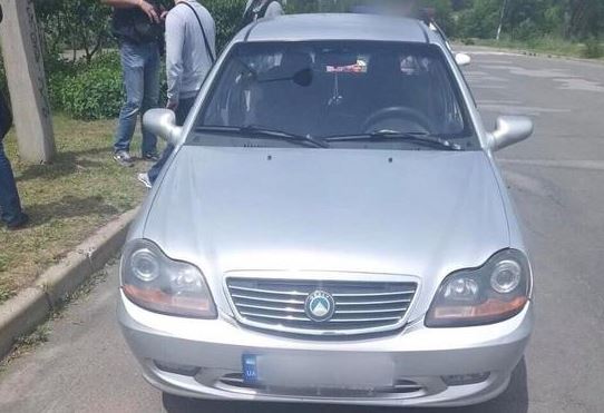 Чоловік влаштував стрілянину біля прохідної підприємства