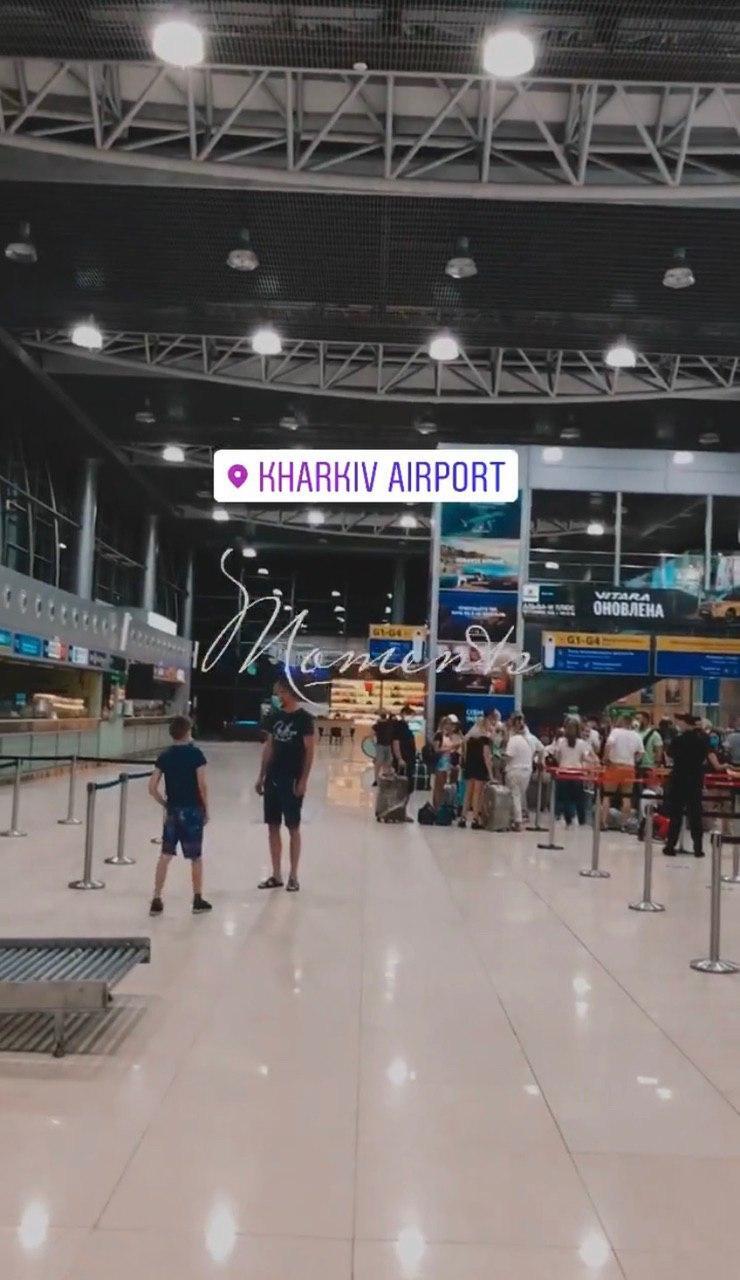 В Турцию из Харькова вылетели первые два рейса с туристами. Фото