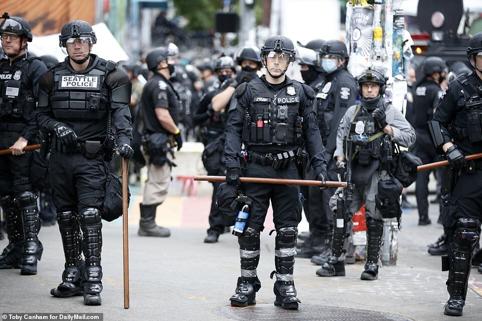 Полиция разогнала протестующих в Сиэтле