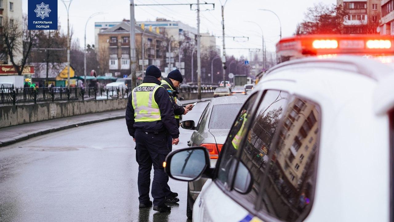 В Україні водіння в стані алкогольного сп'яніння належить до категорії кримінальних проступків