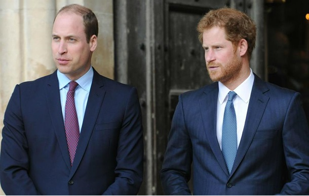 Принц Уильям и принц Гарри (источник – womenssecrets.me)