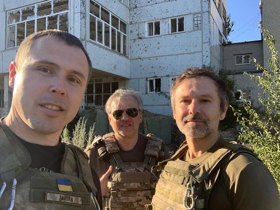 Святослав Вакарчук с депутатами "Голоса" отправился на передовую к 79 бригаде