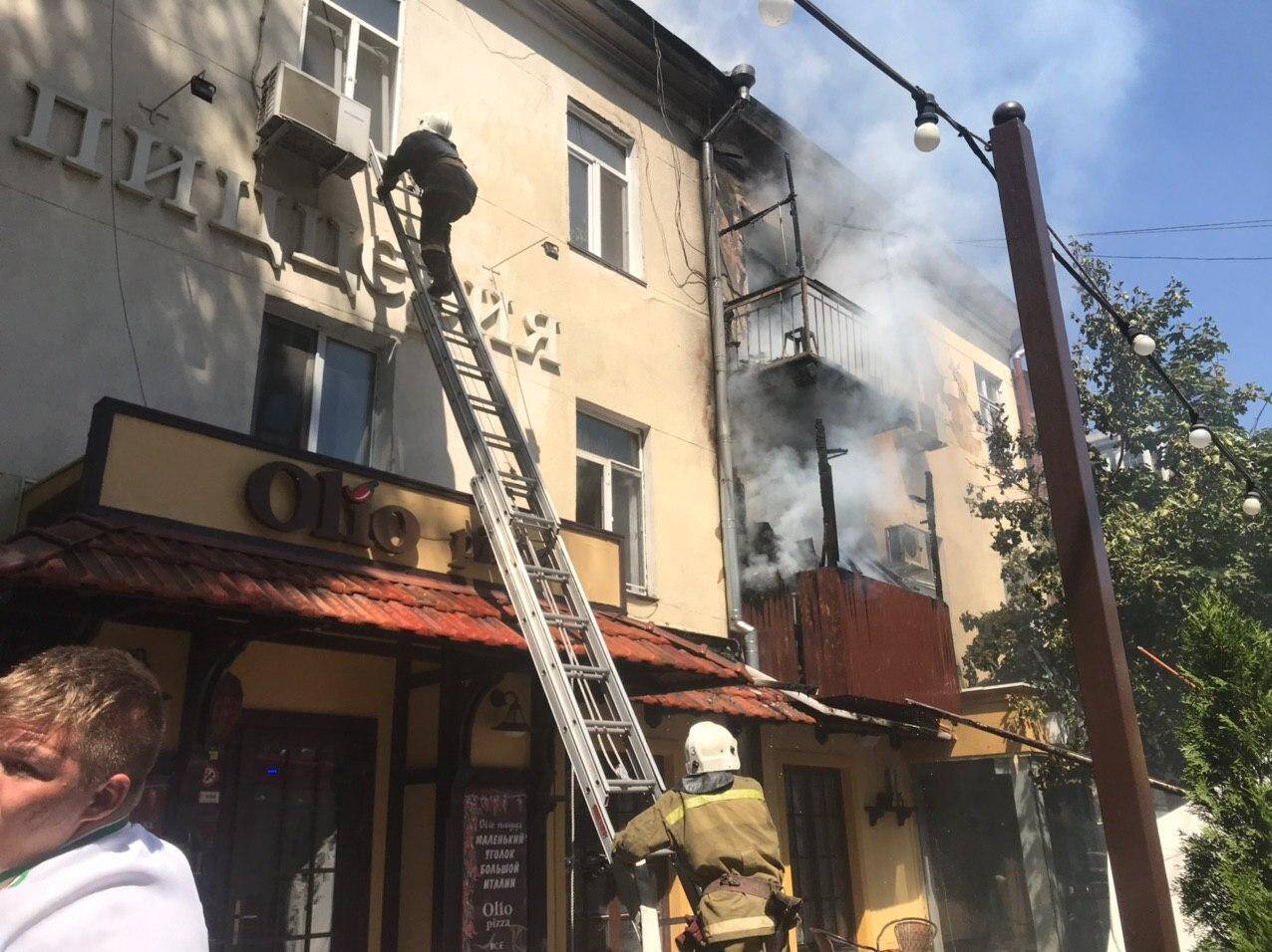 Тушение пожара в Приморском районе Одессы