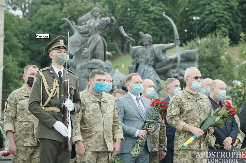 Церемонія прощання з Героєм України