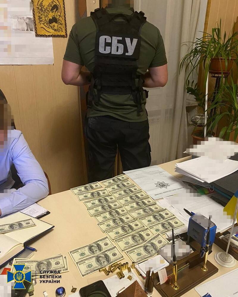 В лицее им. Богуна в Киеве требовали взятку за поступление