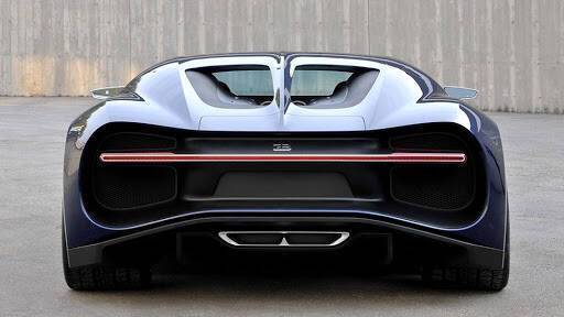 Настоящий Bugatti Chiron.