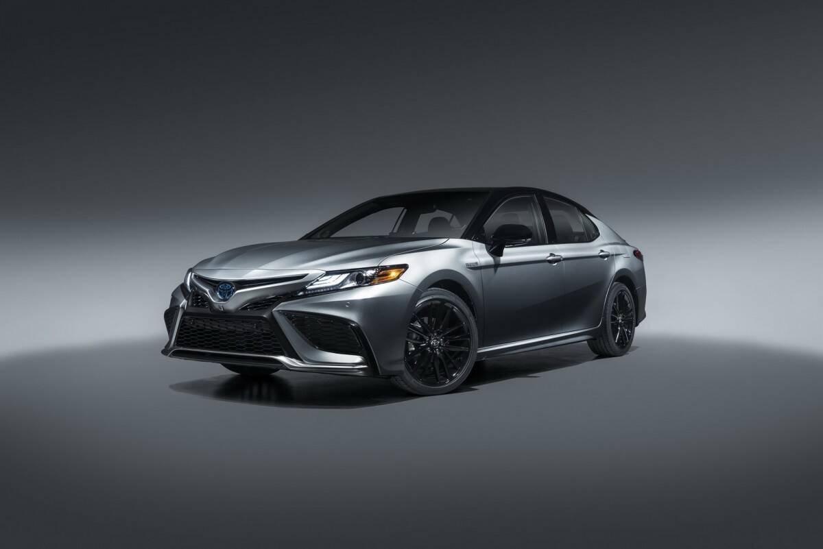 Toyota Camry TRD 2021.