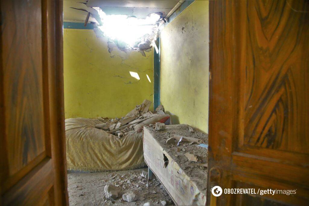 У будинках діри від снарядів через перестрілки на азербайджансько-вірменському кордоні