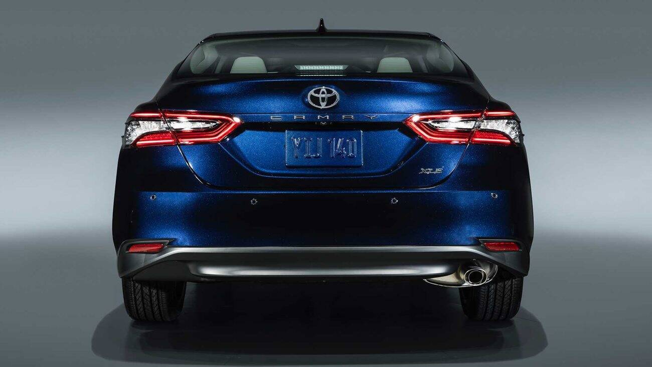 Toyota Camry 2021.
