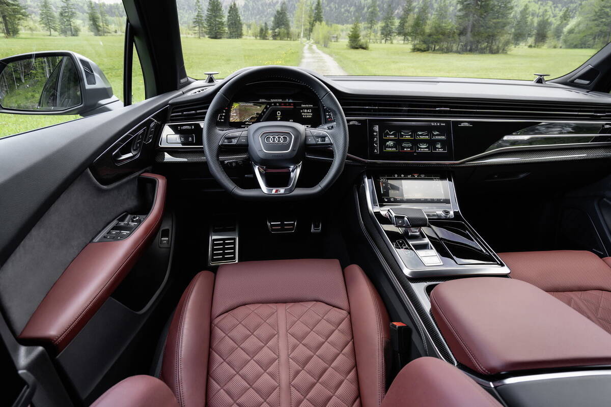 Салон Audi SQ7. фото: