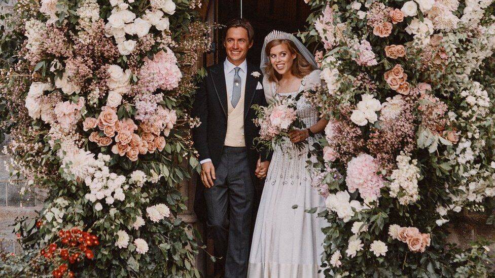 Принцесса Беатрис и миллиардера Эдоардо Мапелли-Моцци поженились 17 июля.