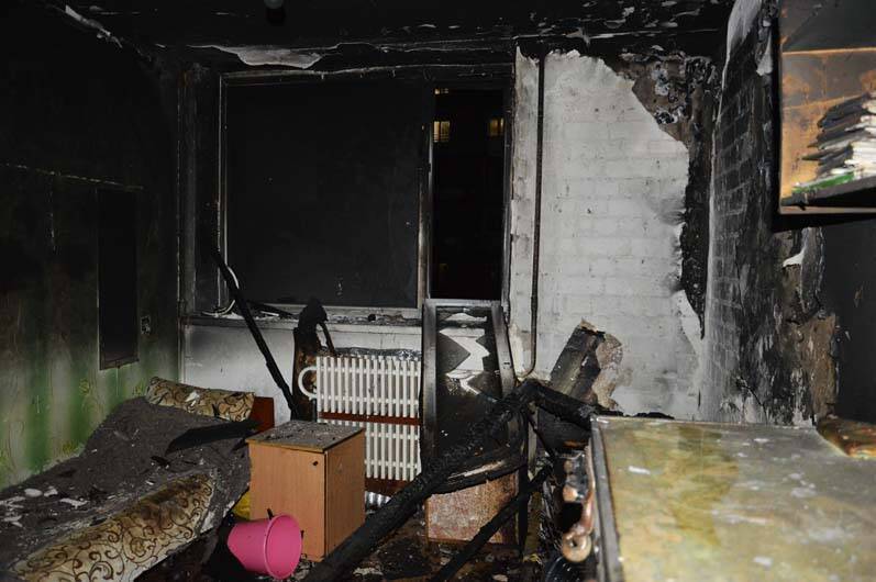 В Днепре горело студенческое общежитие. Фото пресс-службы ГУ ГСЧС Украины в Днепропетровской области