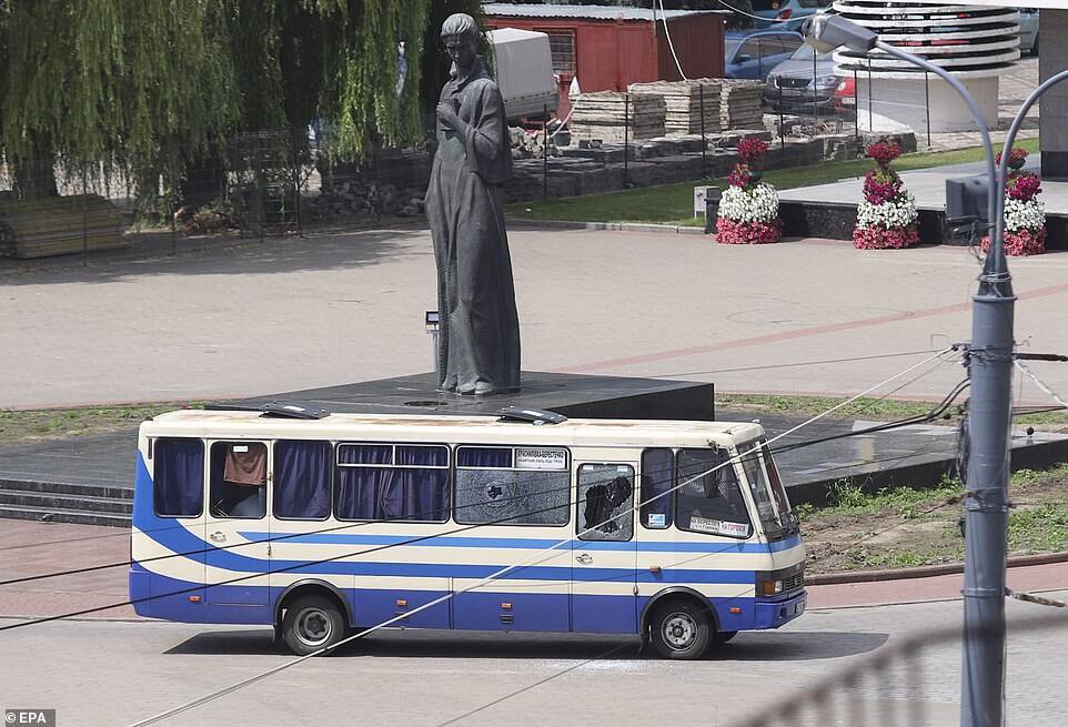 В Луцке пытали 13 заложников: террорист задержан. Все о спецоперации, фото и видео