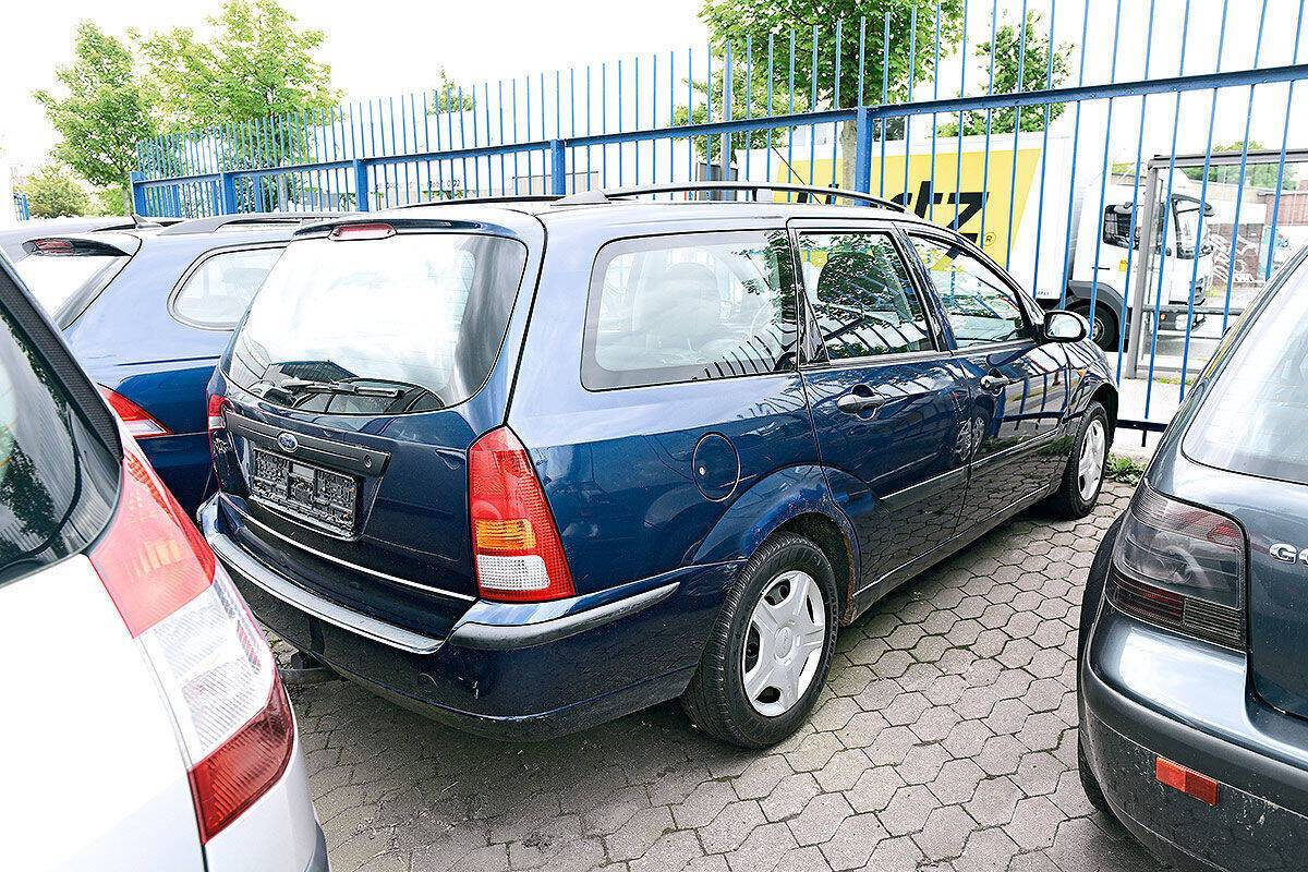 В каком состоянии продают авто в Германии за 200-700 евро