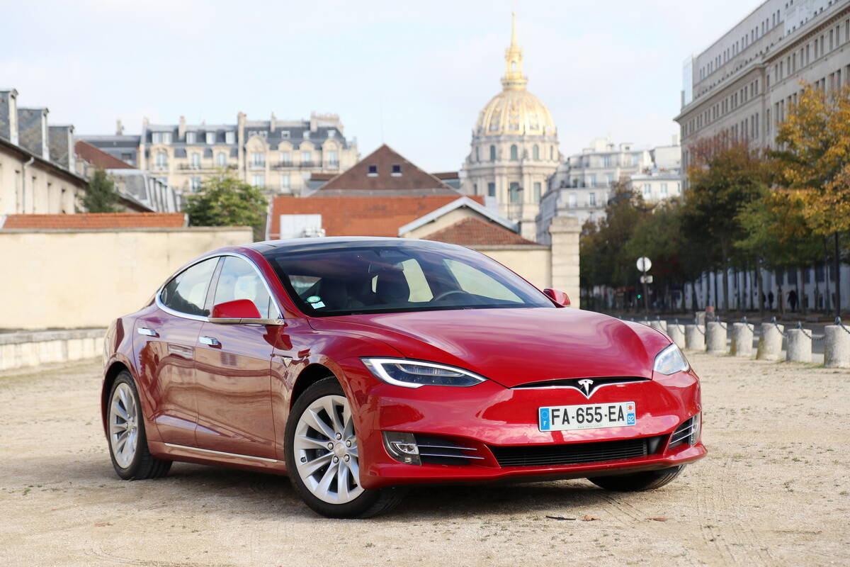 Tesla Model S. Фото: