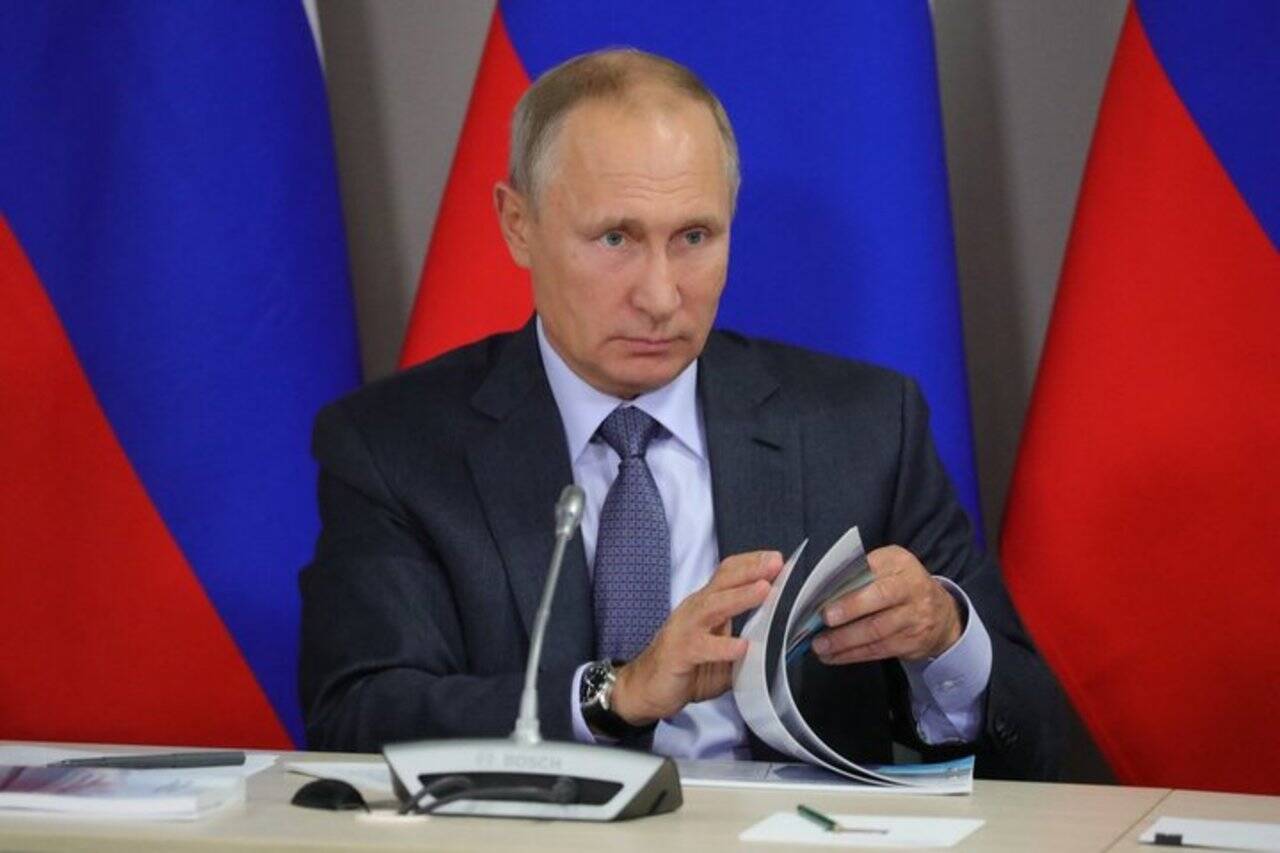 Владимир Путин не будет исполнять решения международных судов