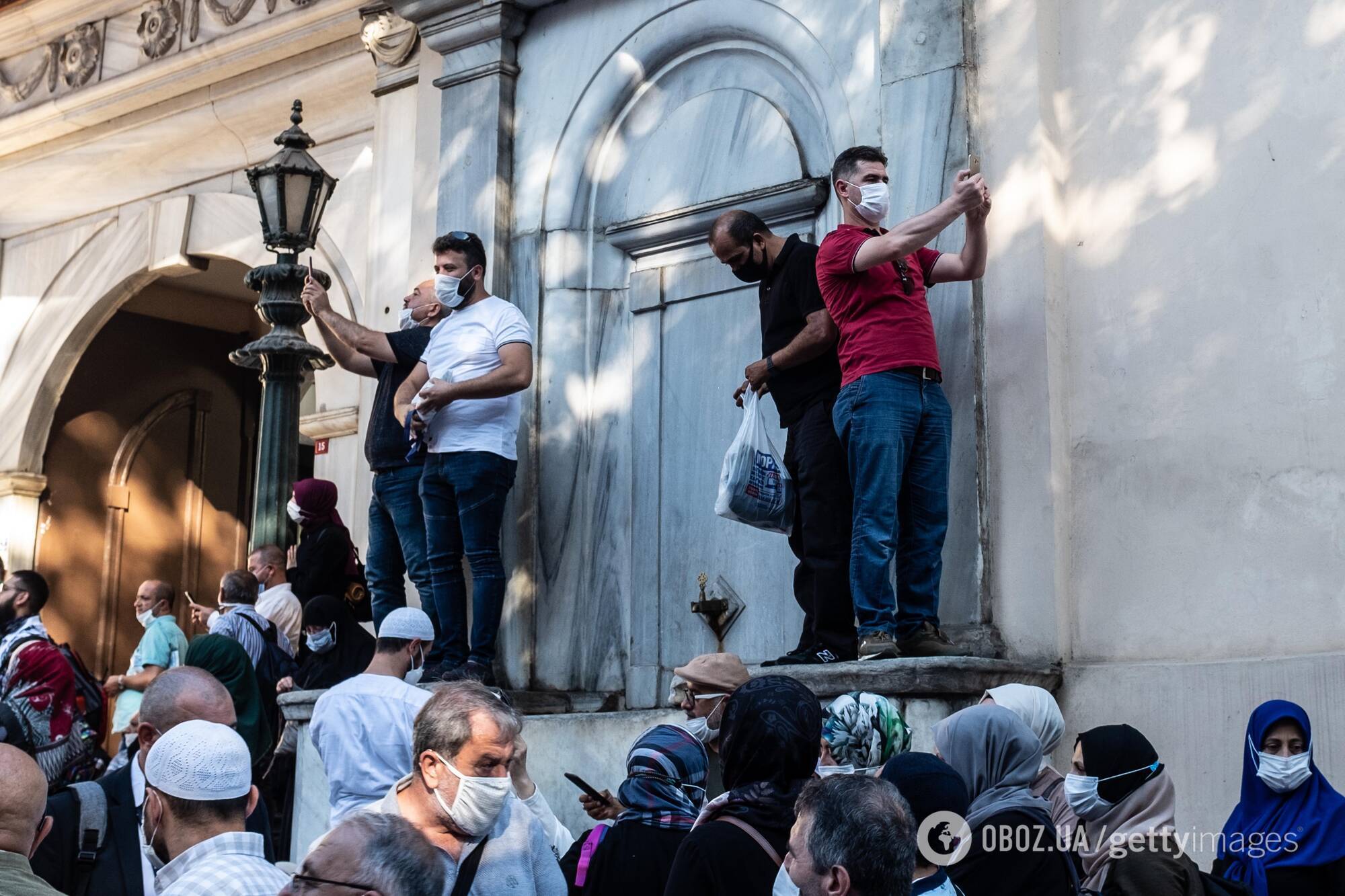 Подготовка к первой за десятилетия молитве в Айя-Софье