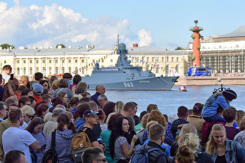 Парад ВМФ в Петербурзі