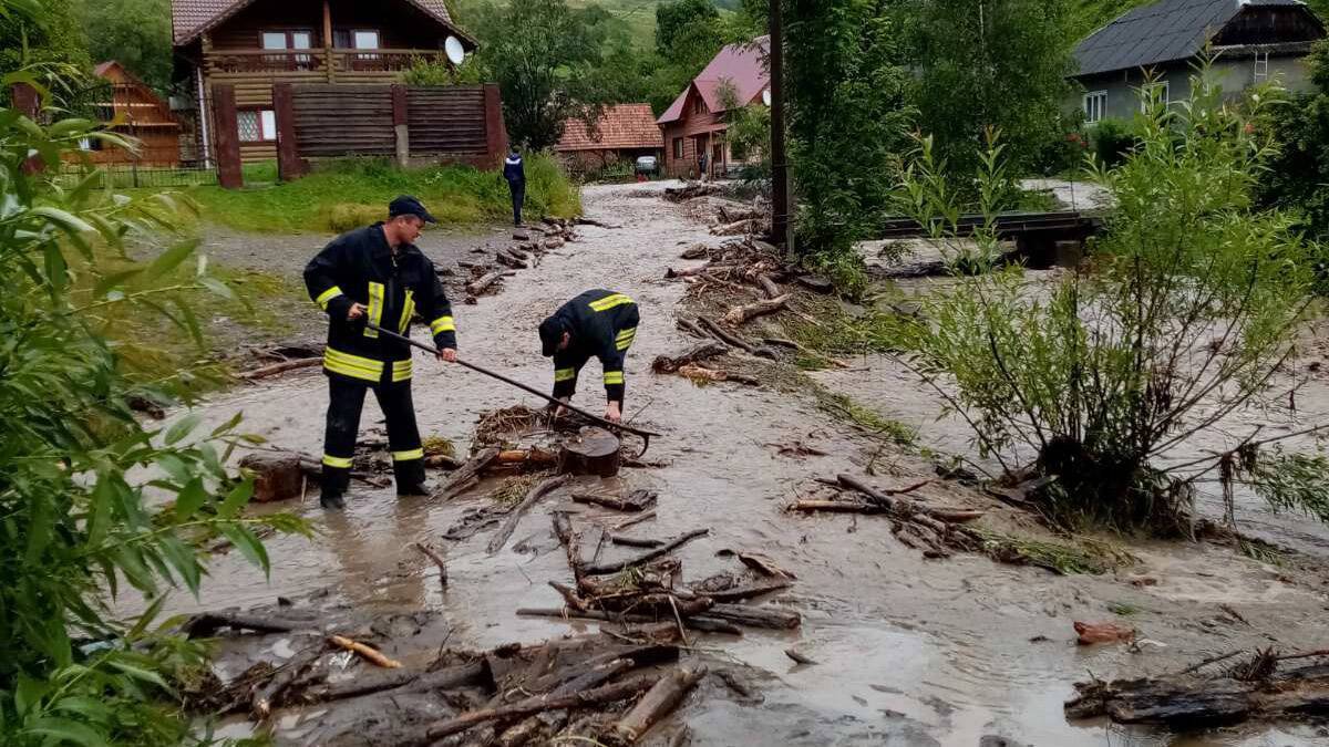 Потопы на Закарпатье. Фото - сайт ГСЧС