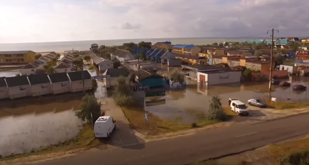 Кирилівку затопило через негоду