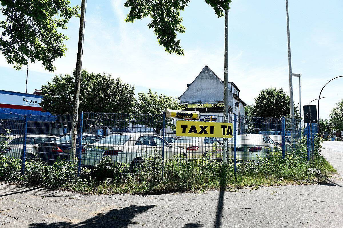 Дешеві вживані авто з таксі Німеччини: що вони собою являють
