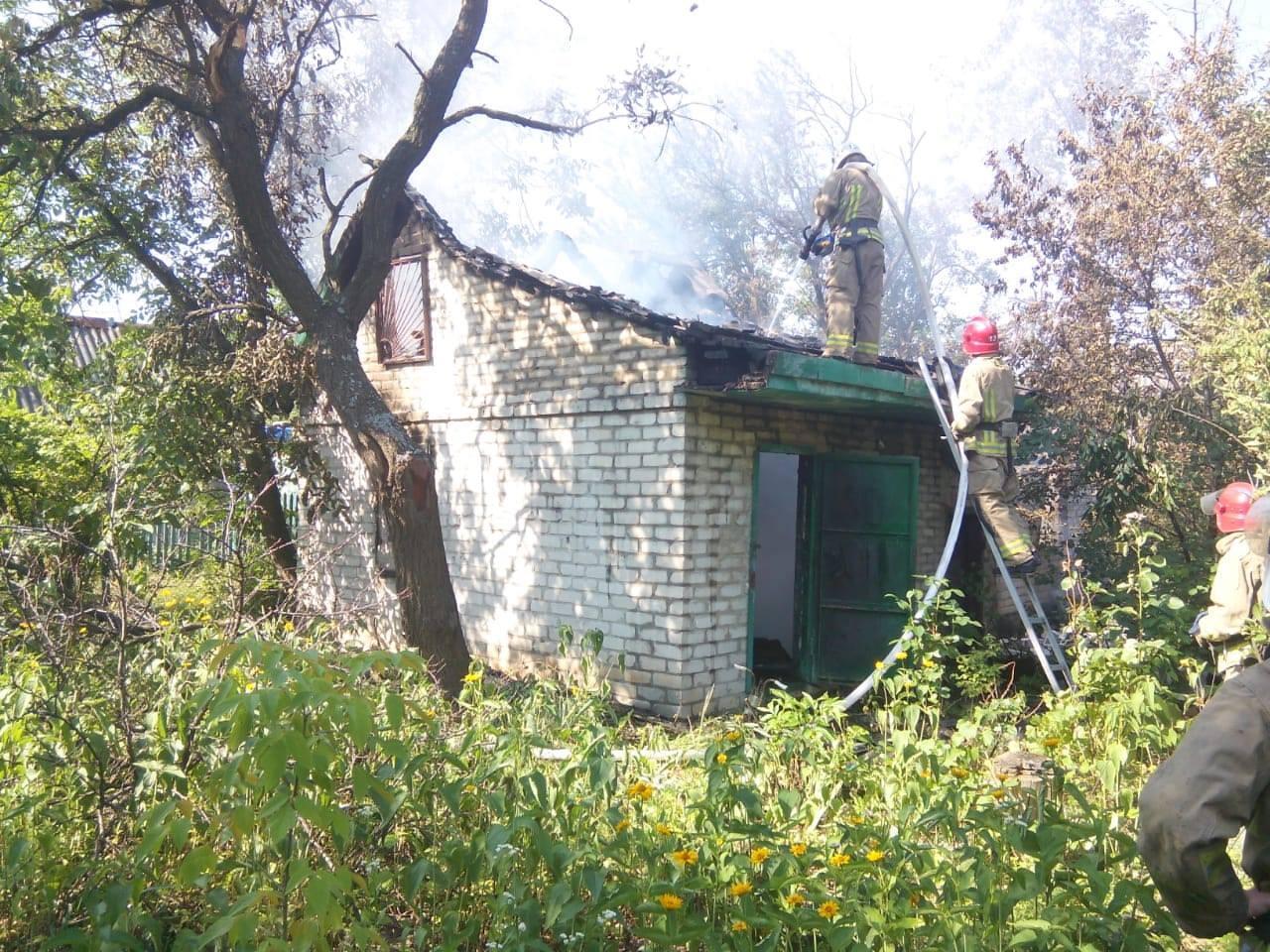 "ДНР" разрушили два дома в Авдеевке. Фото - Facebook штаба ООС