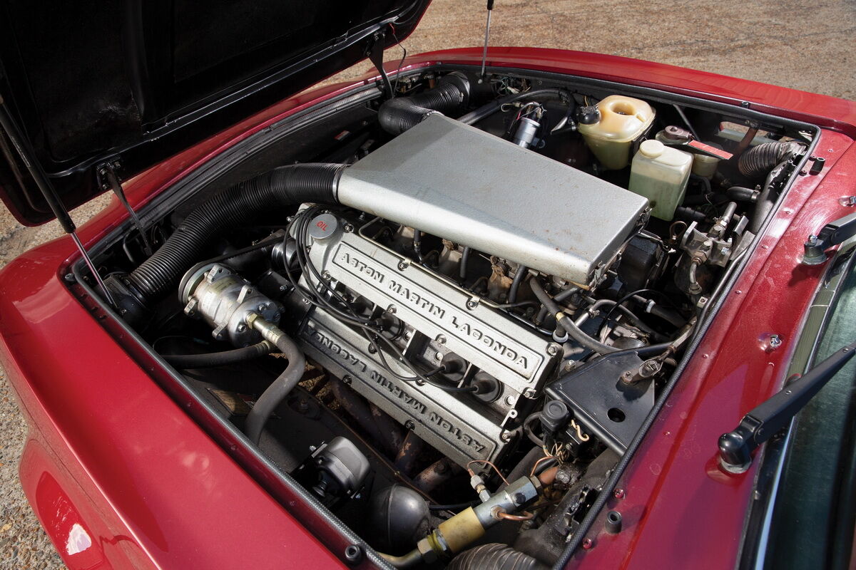 Aston Martin V8 Vantage Volante. Фото: