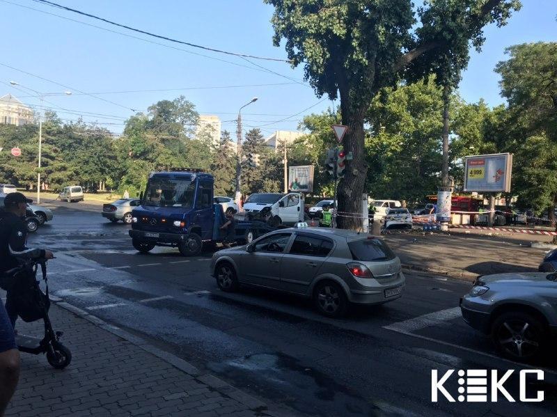 ДТП с полицейским авто в Одессе