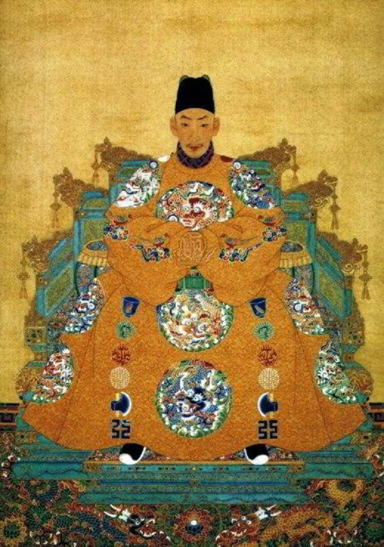 Император Чжэнде имел любовников среди евнухов, около сотни из которых он усыновил
